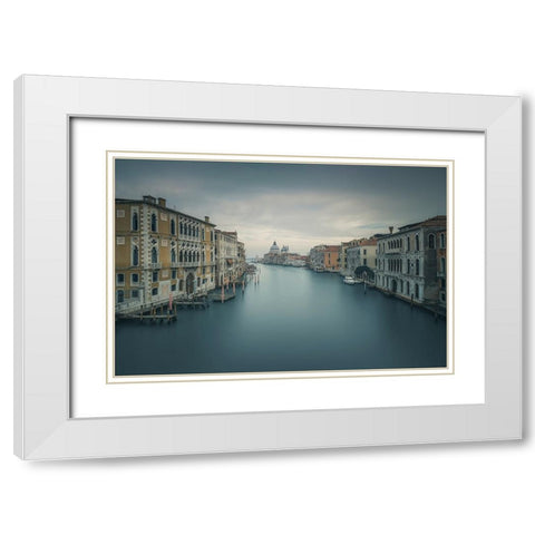 A Broken Frame White Modern Wood Framed Art Print with Double Matting by De Franzoni, Thomas