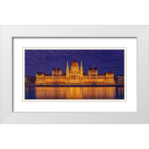 Night In Parliament White Modern Wood Framed Art Print with Double Matting by Del Puerto, Javier