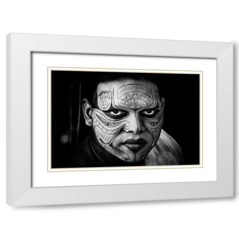 Theyyam Ceremony Performer-I - India White Modern Wood Framed Art Print with Double Matting by Inazio Kuesta, Joxe