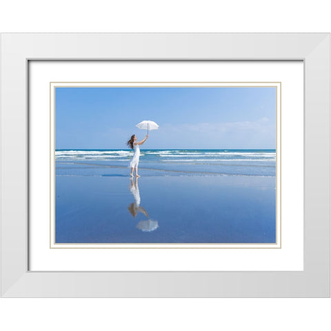 Reflection White Modern Wood Framed Art Print with Double Matting by Sakamoto, Tsutomu