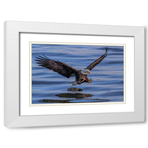Catching White Modern Wood Framed Art Print with Double Matting by Zuo, Jun