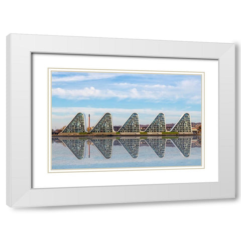 The Wave. White Modern Wood Framed Art Print with Double Matting by Londal, Leif