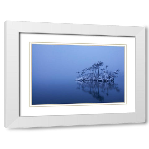 Snowy Morning White Modern Wood Framed Art Print with Double Matting by Iga, Ikuo