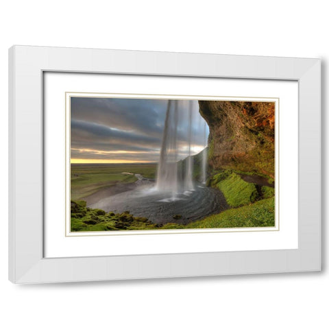 The Curtrain White Modern Wood Framed Art Print with Double Matting by Eichelberg, Amnon