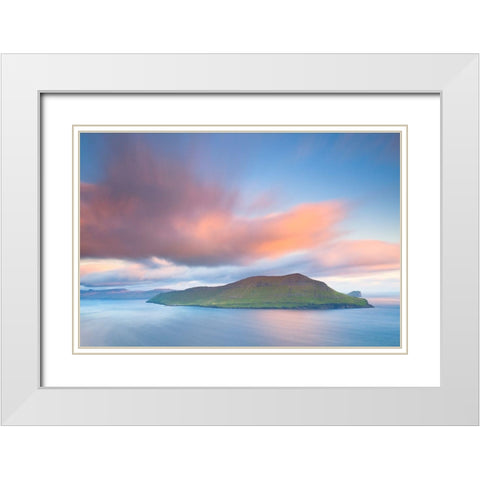 Hestur White Modern Wood Framed Art Print with Double Matting by Coppari, Claudio