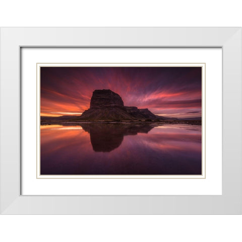 Laandsup3;Magnaopur White Modern Wood Framed Art Print with Double Matting by Hoffmann, Raymond