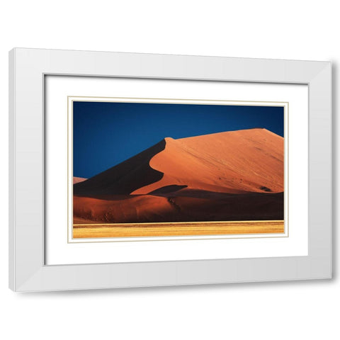 Curves In Color White Modern Wood Framed Art Print with Double Matting by Guillemot, Mathilde