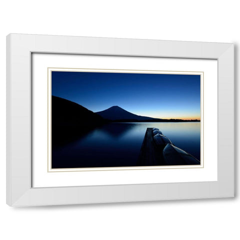 Silence White Modern Wood Framed Art Print with Double Matting by Isei, Manabu