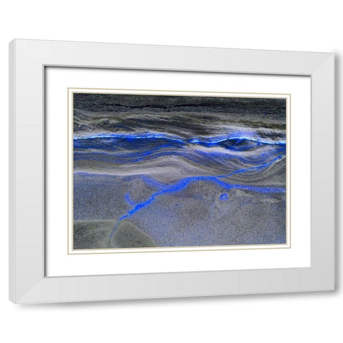 Inverted Sand IV White Modern Wood Framed Art Print with Double Matting by Grayscale
