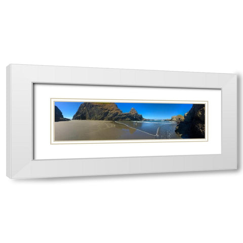 Seagulls Paradise White Modern Wood Framed Art Print with Double Matting by Grayscale