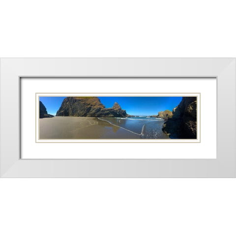 Seagulls Paradise White Modern Wood Framed Art Print with Double Matting by Grayscale