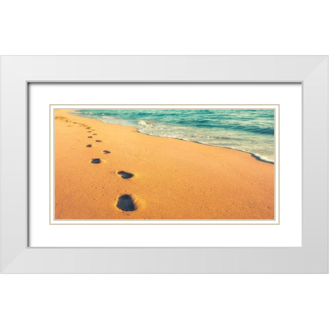 USA, Hawaii, Kauai, Kapaa, be White Modern Wood Framed Art Print with Double Matting by Plank, Savanah