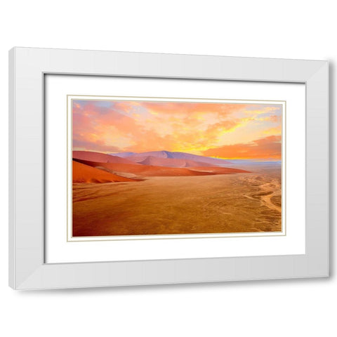 Sossusvlei White Modern Wood Framed Art Print with Double Matting by Hillert, Peter