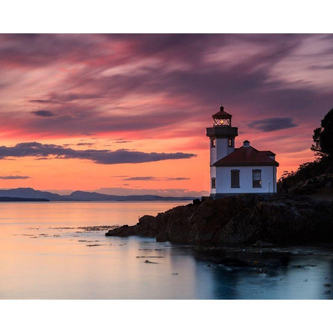 Orange Sunset at Lime Kiln Lighthouse Black Modern Wood Framed Art Print by Severn, Shawn/Corinne