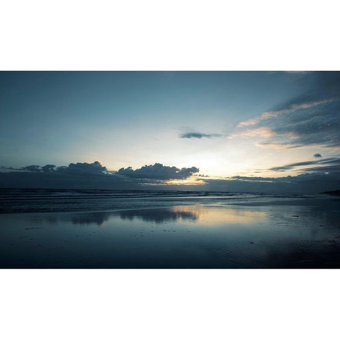 Ocean 23 White Modern Wood Framed Art Print by Winstanley, Ian
