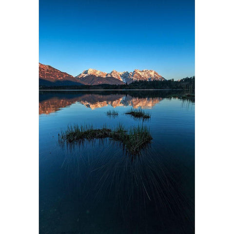 Das letzte Licht, irgendwo in Bayern Black Modern Wood Framed Art Print by Scholz, Markus