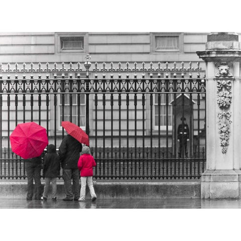 London, Family standing by fence outside Burmingham Palace Black Modern Wood Framed Art Print with Double Matting by Frank, Assaf