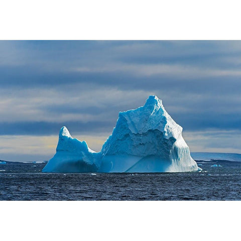 Iceberg in South Atlantic Ocean-Antarctica White Modern Wood Framed Art Print by Su, Keren