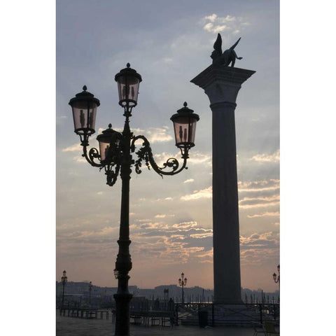 Italy, Venice Lion of St Mark atop column Black Modern Wood Framed Art Print by Young, Bill