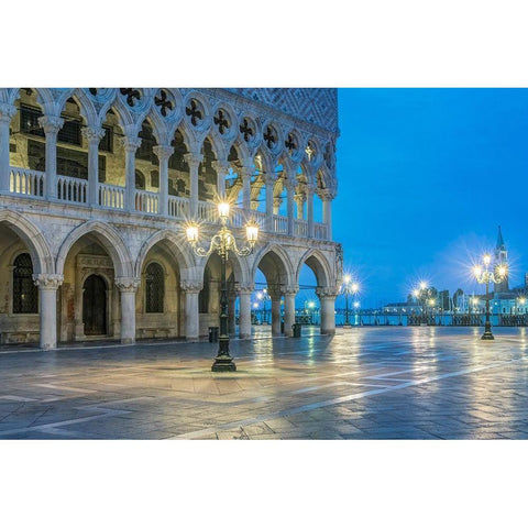 Italy-Venice Doges Palace at dawn Black Modern Wood Framed Art Print by Tilley, Rob