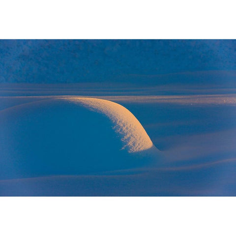 Landscape of snow mound at sunset-Haines-Alaska-USA Black Modern Wood Framed Art Print by Su, Keren