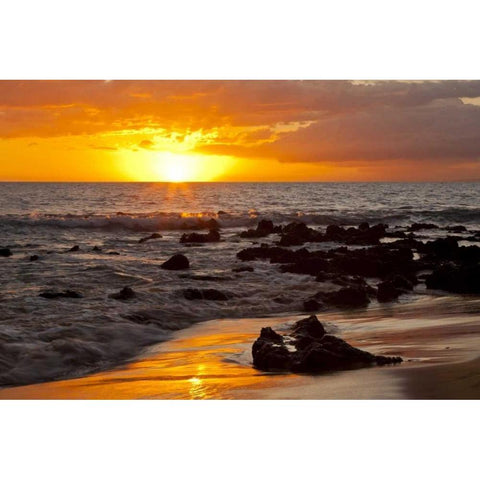 USA, Hawaii, Maui, Kihei Sunset on ocean beach Black Modern Wood Framed Art Print by Illg, Cathy and Gordon