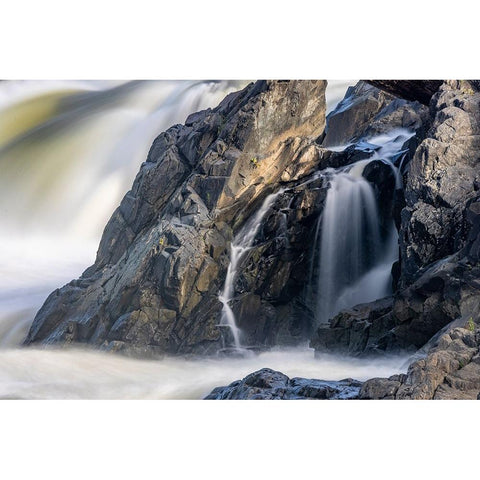 Usa-Maryland Great Falls Overlook-Potomac River-Long Exposure of the Water of the Potomac Gold Ornate Wood Framed Art Print with Double Matting by Looney, Hollice