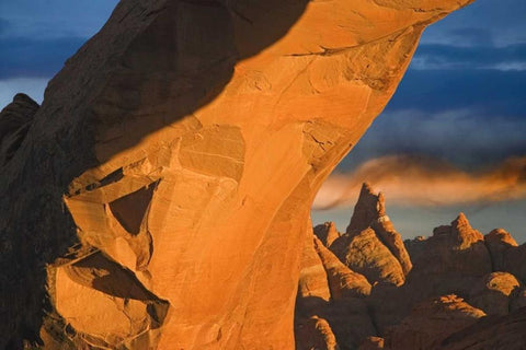 UT, Arches NP Setting sun illumines Skyline Arch White Modern Wood Framed Art Print with Double Matting by Paulson, Don