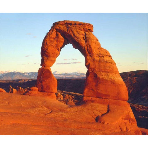 USA, Utah, Arches NP Delicate Arch at sunset Black Modern Wood Framed Art Print by Talbot Frank, Christopher