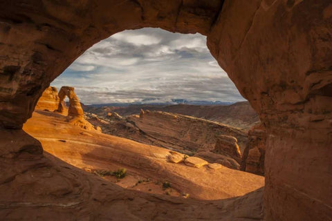 UT, Arches NP Delicate Arch at sunset White Modern Wood Framed Art Print with Double Matting by Illg, Cathy and Gordon