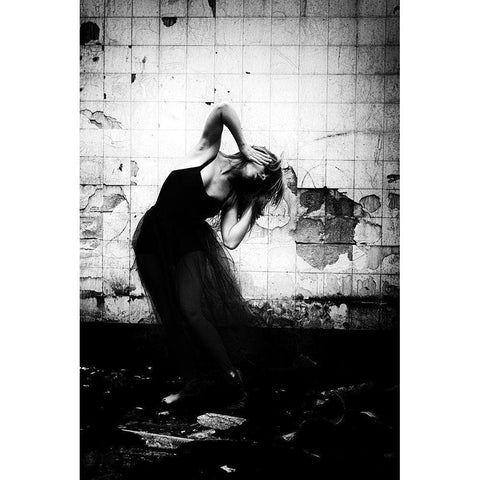 N/T White Modern Wood Framed Art Print by Medeiros, Paulo