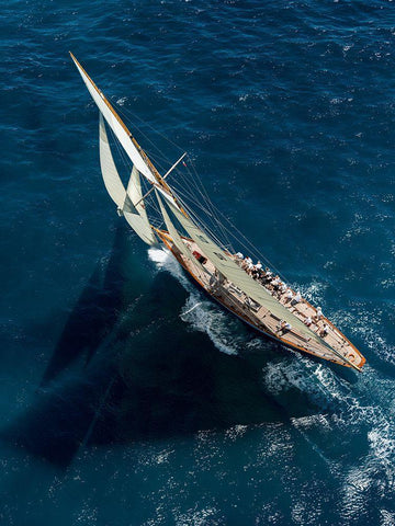 Team In Race White Modern Wood Framed Art Print with Double Matting by Pelissier, Marc