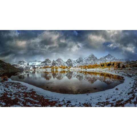 Ring Of Ten Peaks White Modern Wood Framed Art Print by Mao, Dianne