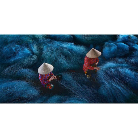 Net Mending Black Modern Wood Framed Art Print with Double Matting by De La, Javier