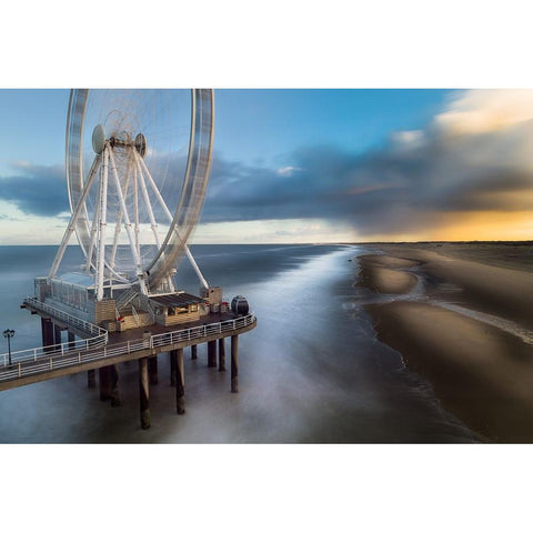 Lonely Spin Gold Ornate Wood Framed Art Print with Double Matting by Cinqmaisons, Joris