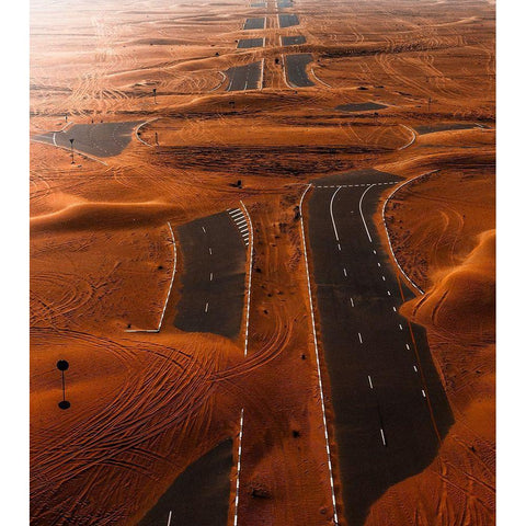 Dubai Desert White Modern Wood Framed Art Print by Chiriaco, Carmine