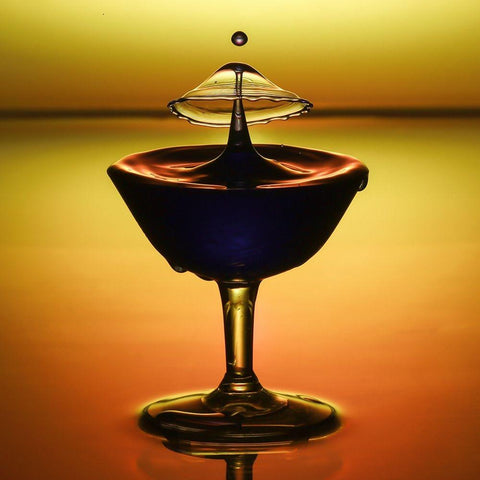 Tropfen Fotografie Gold Ornate Wood Framed Art Print with Double Matting by Hoppe, Marco