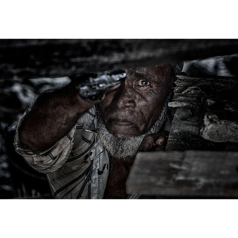 Man Tarring The Keel Of A Ship - Bangladesh White Modern Wood Framed Art Print by Inazio Kuesta, Joxe