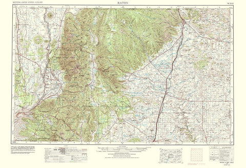 Raton Colorado New Mexico Sheet - USGS 1977 White Modern Wood Framed Art Print with Double Matting by USGS