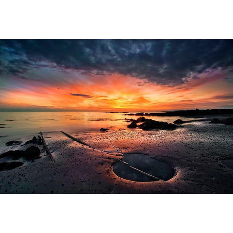 Into the Sunset Black Modern Wood Framed Art Print with Double Matting by H. Ingibergsson, Porsteinn