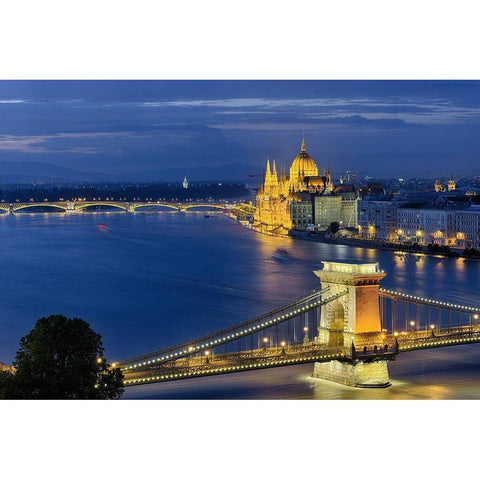 Budapest Kettenbrucke - Parlament Black Modern Wood Framed Art Print with Double Matting by Fischer, Rolf