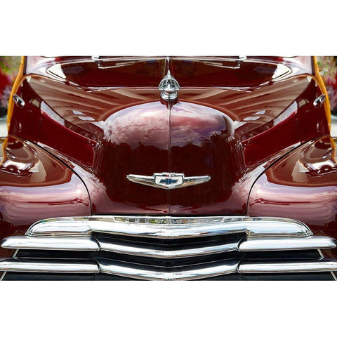 Classic Car V White Modern Wood Framed Art Print by Hillert, Peter