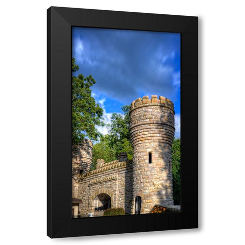 Point Park Tower 2 Black Modern Wood Framed Art Print by Lee, Rachel