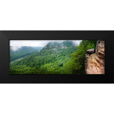 Scenic City 40 Black Modern Wood Framed Art Print by Lee, Rachel