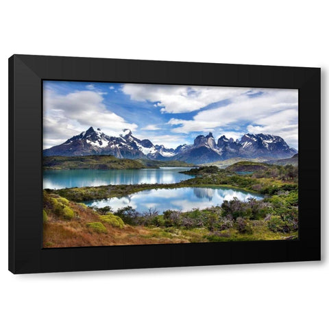 Cuernos del Paine Black Modern Wood Framed Art Print by Malvin, Larry