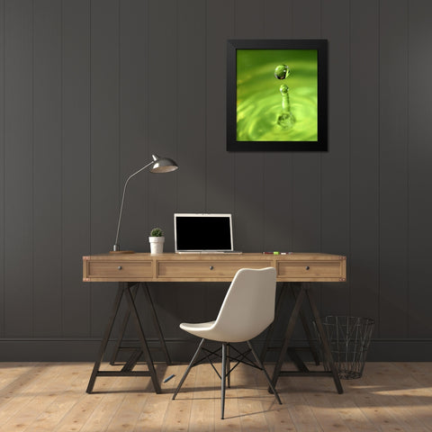 Lemon Lime Drop III Black Modern Wood Framed Art Print by Putman, Tammy