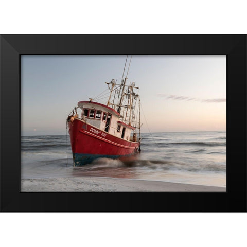 Run Aground I Black Modern Wood Framed Art Print by Head, Danny
