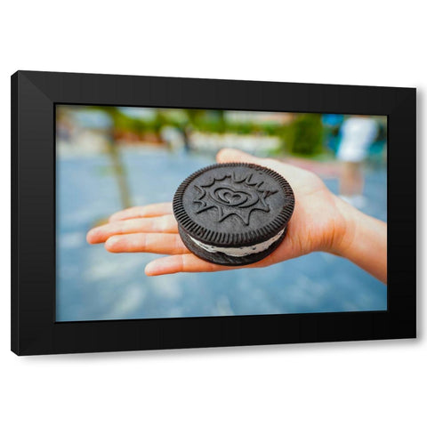 Biscuit Black Modern Wood Framed Art Print with Double Matting by Heine, Ben