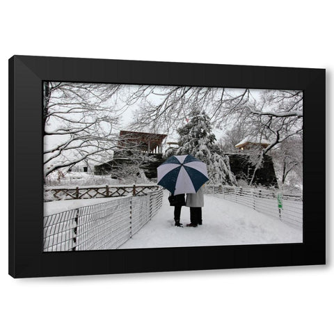 Central Park Couple In The Snow Black Modern Wood Framed Art Print with Double Matting by Goldwitz, Robert