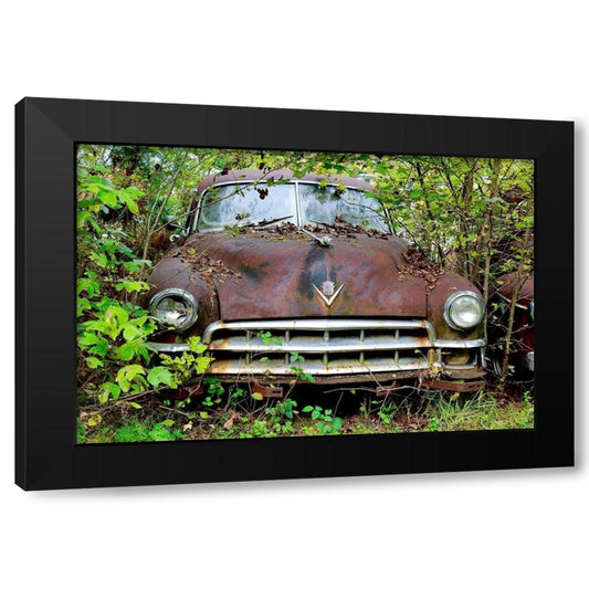 Caddy In The Trees Black Modern Wood Framed Art Print by Susan Vizvary Photography